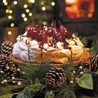 Mulled pear and pistachio pavlova