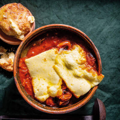 Tomato soup with air-fryer scones